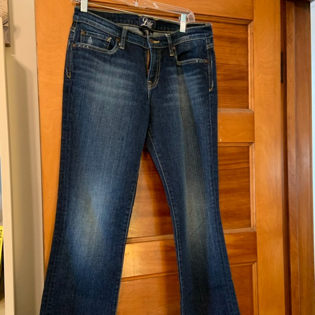 Boot Cut Lucky Brand Jeans With Stitched Pockets